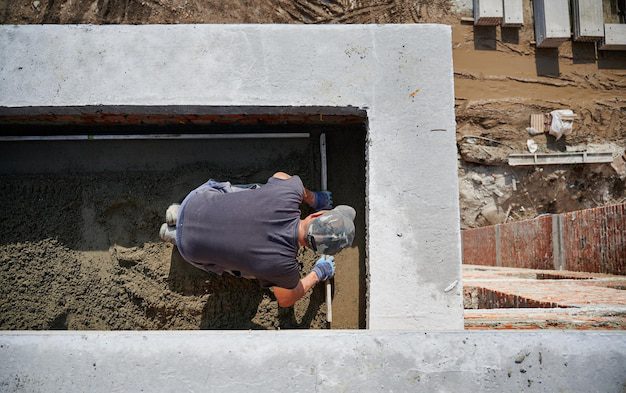 Soluții pentru reabilitarea structurilor din beton degradate